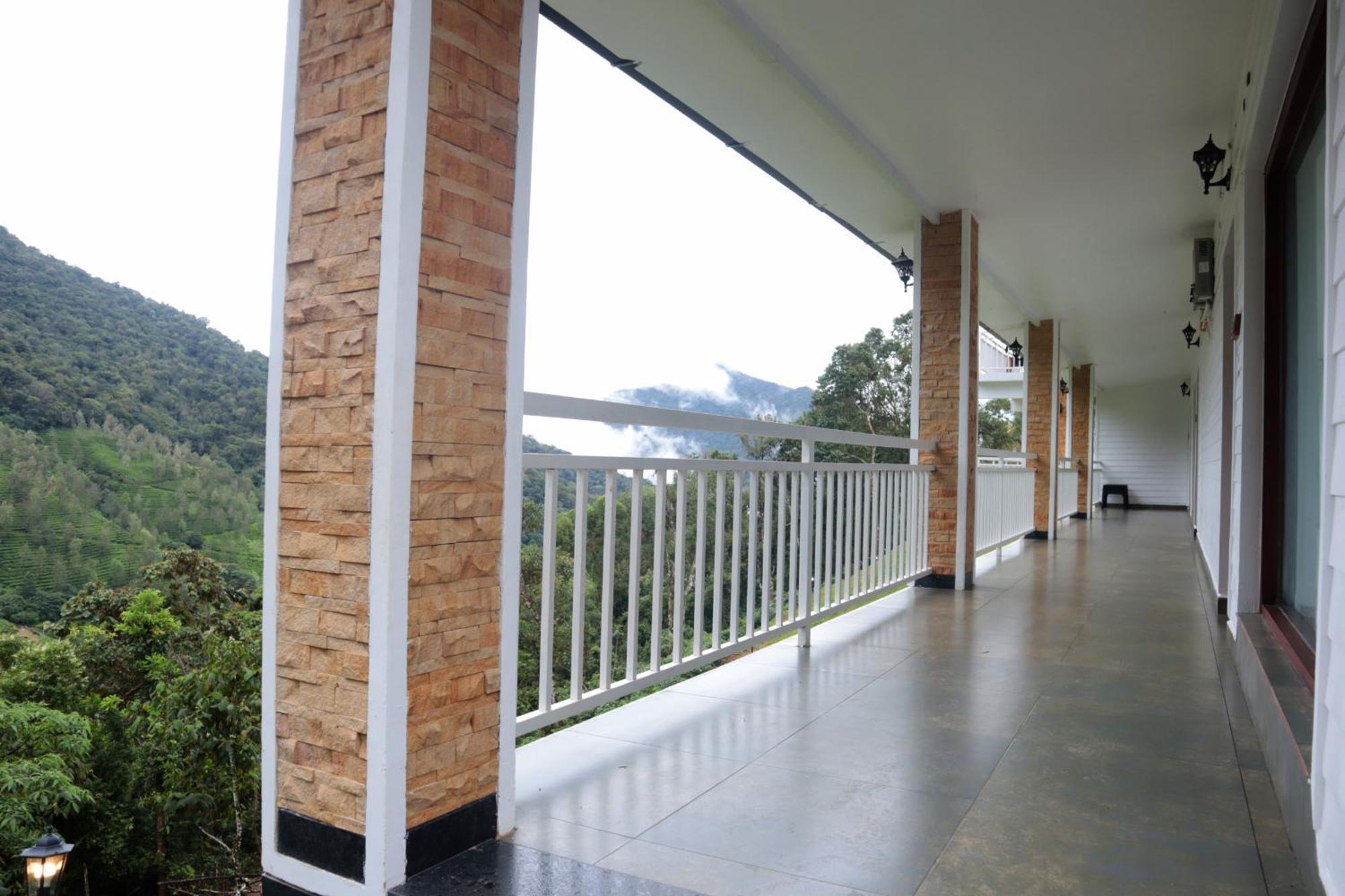 The Teatree Munnar Hotel Suryanelli Екстериор снимка