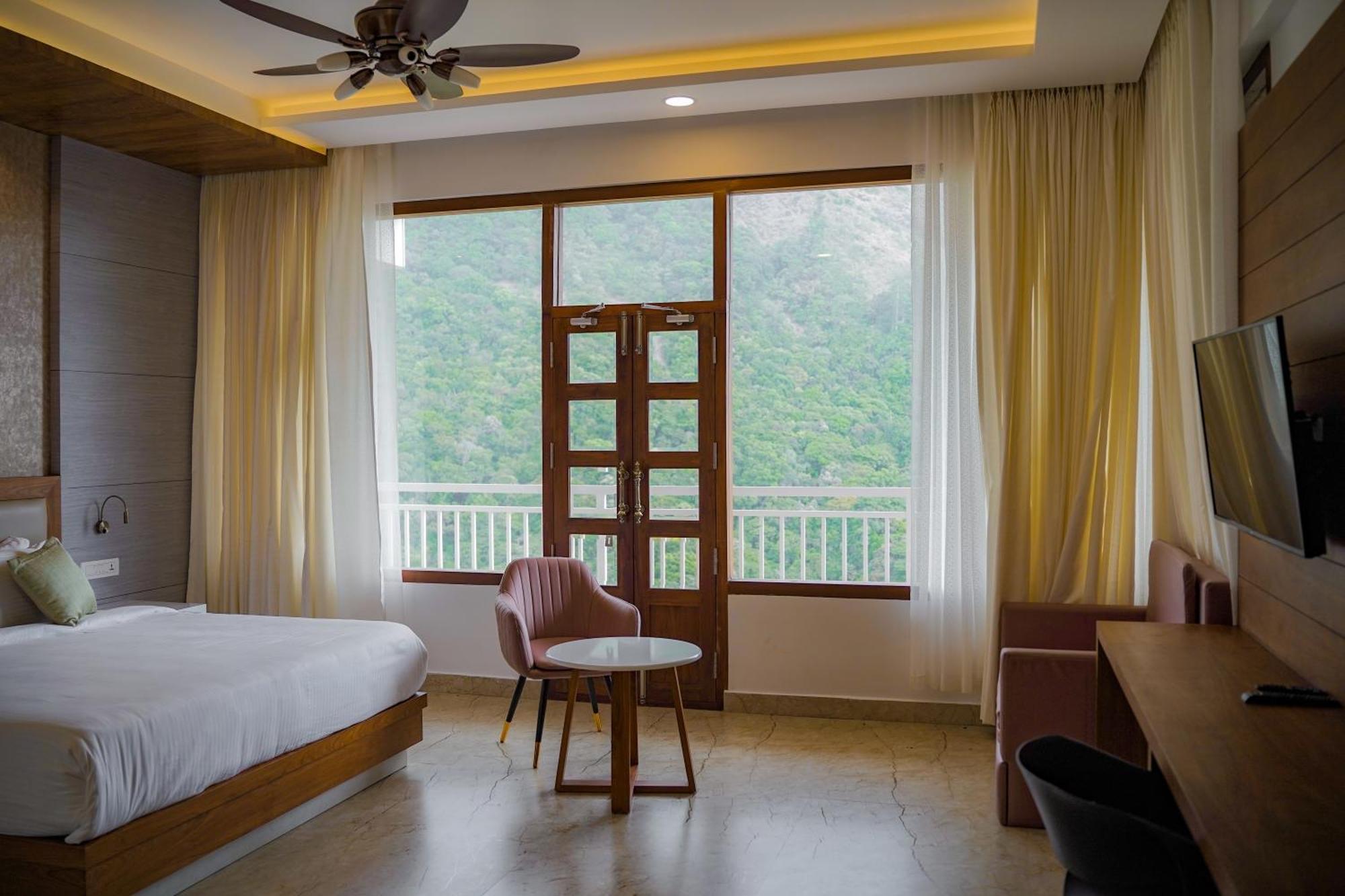 The Teatree Munnar Hotel Suryanelli Екстериор снимка