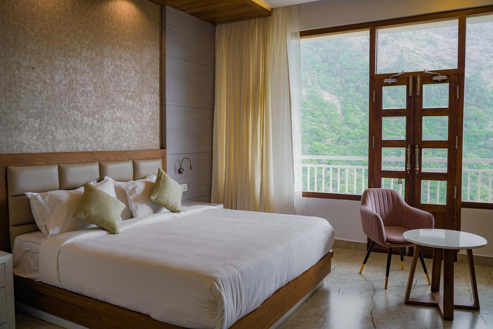 The Teatree Munnar Hotel Suryanelli Екстериор снимка