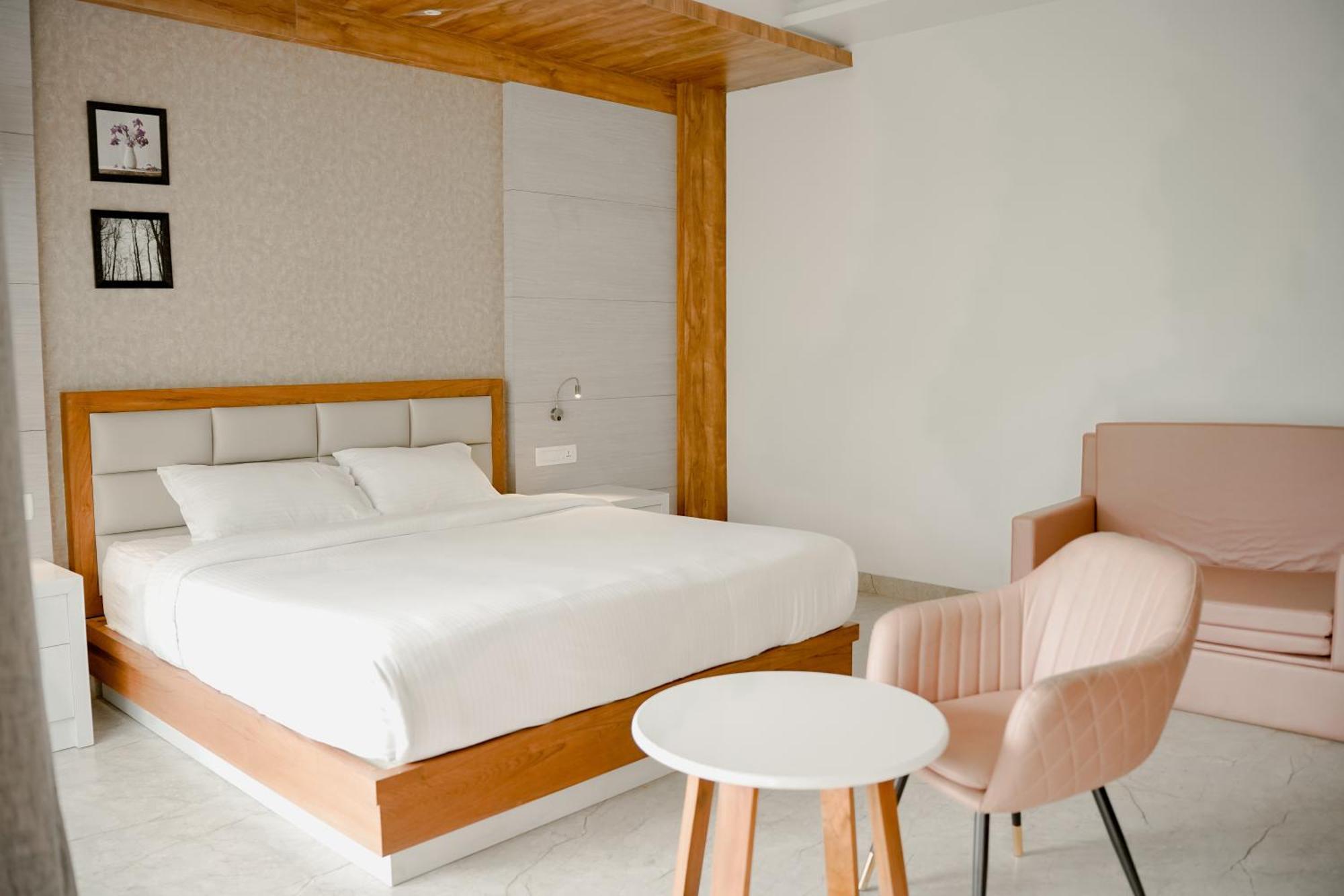 The Teatree Munnar Hotel Suryanelli Екстериор снимка