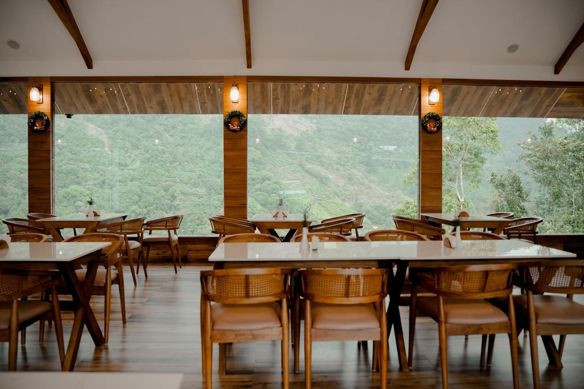 The Teatree Munnar Hotel Suryanelli Екстериор снимка